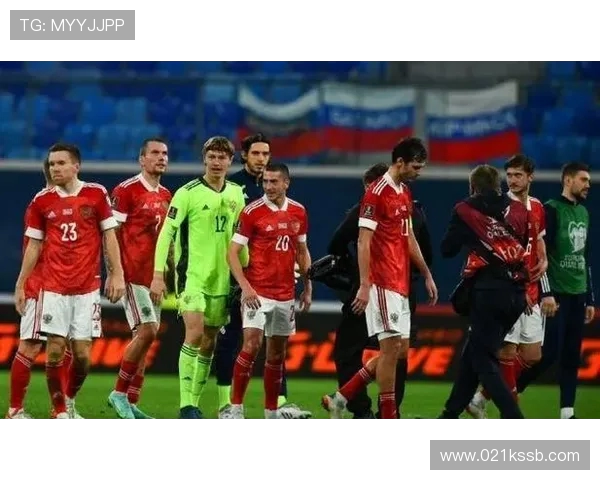 德甲内部禁赛案例分析:球队纪律管理制度探讨 德甲内部禁赛案例分析:球队纪律管理制度探讨