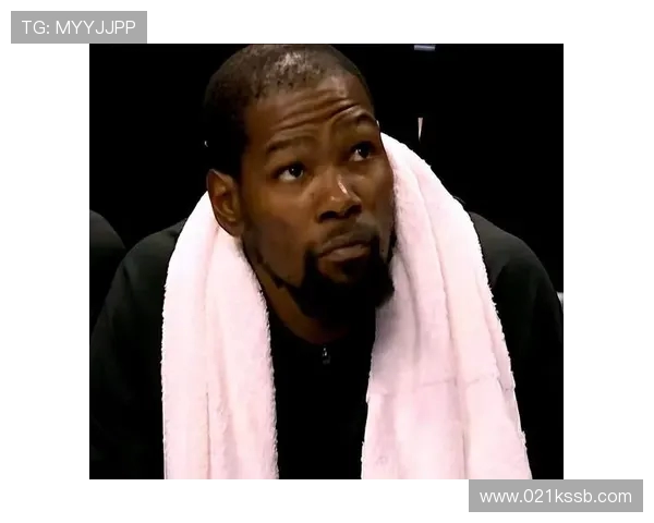 杜兰特选择放弃社交媒体称他们不配听我的神级发言